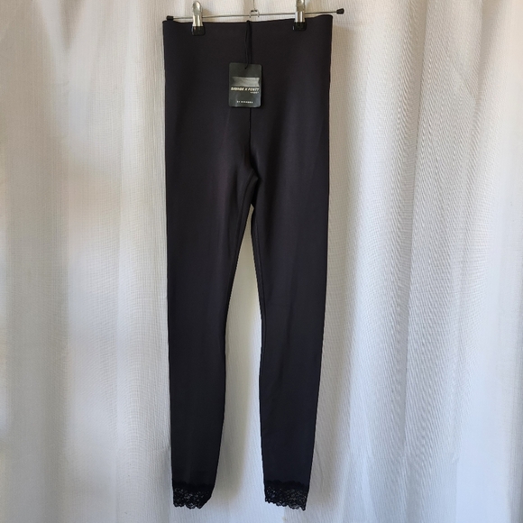 Savage X Fenty By Rihanna Black High-Waisted Performance Leggings Size S - Picture 3 of 8